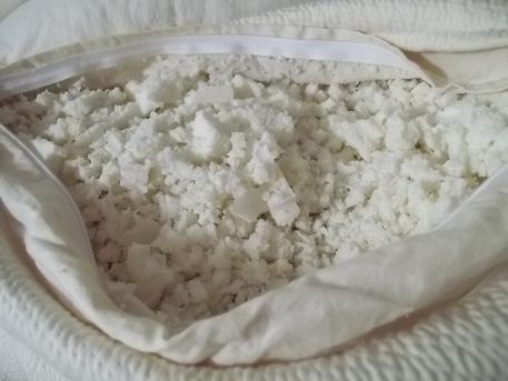 shredded natural latex in pillow